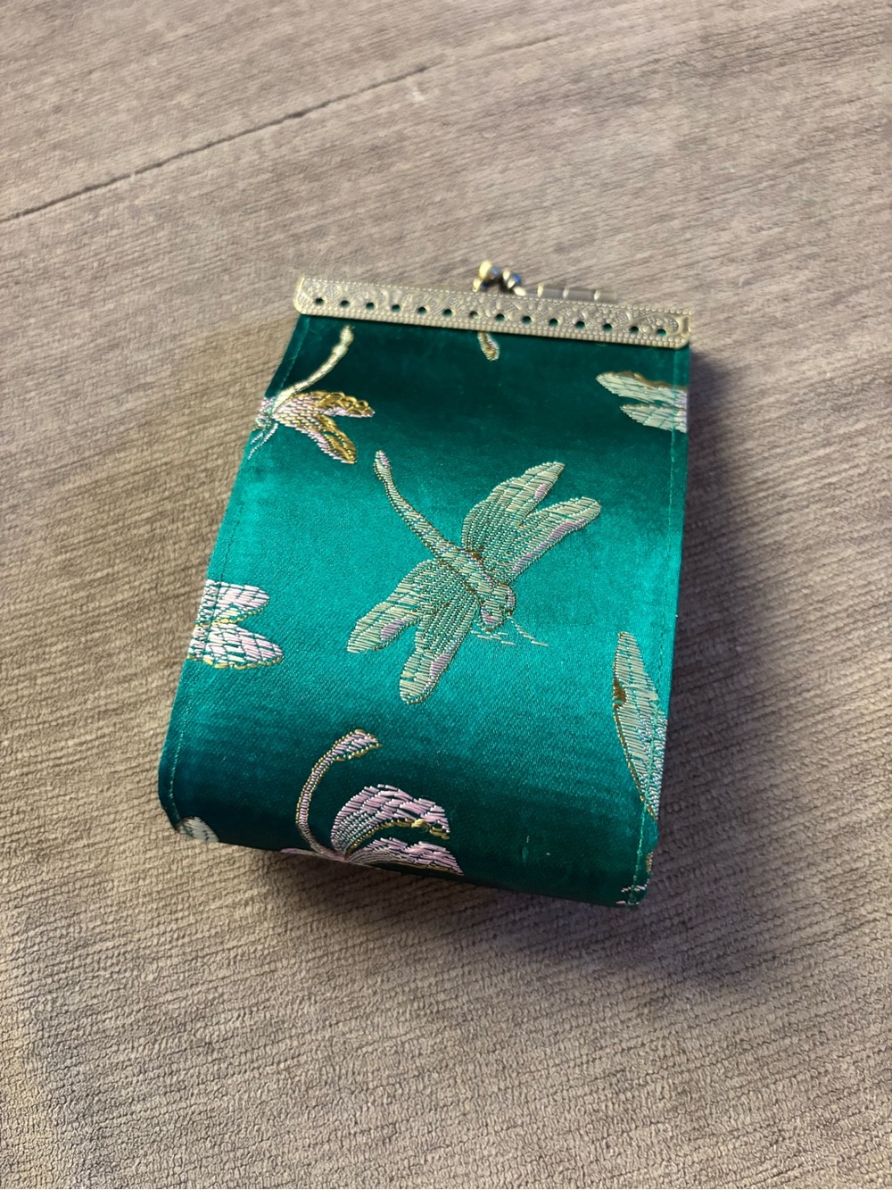 Cathayana Dragonfly Green Brocade Credit Card Holder Kiss Lock Clasp